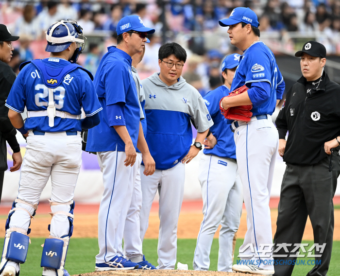 '박진만 감독의 분노' 수원 우천 강행의 악몽, 삼성 투-타 핵 줄줄이 …