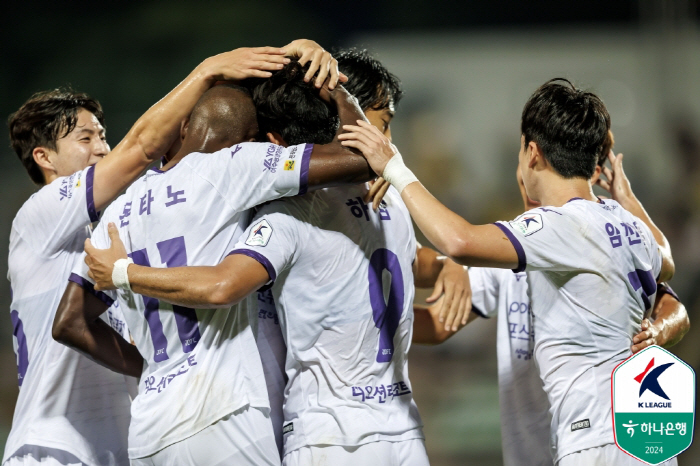 '9경기 무패' 전남, 경남에 4-2 역전승 '선두와 5점차'...경남은…