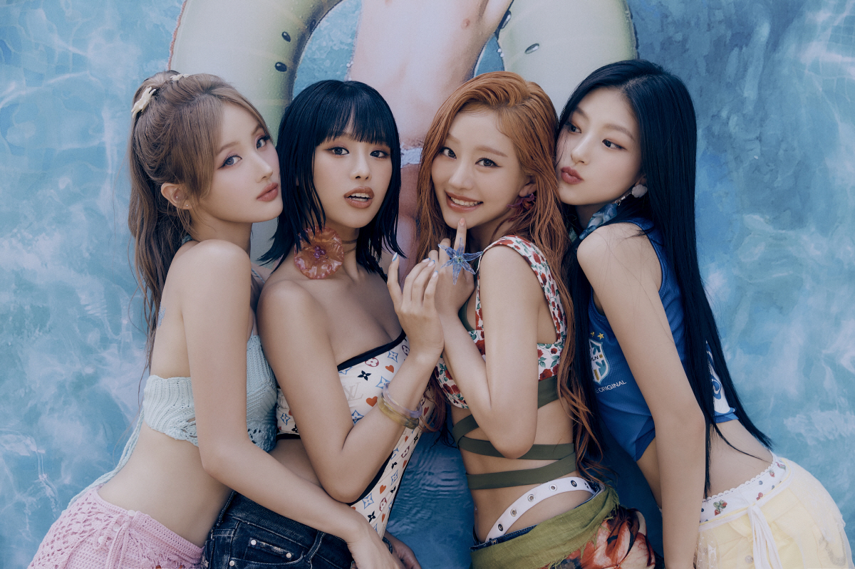 [SC인터뷰]"서머퀸 타이틀 얻었으면"…키스오브라이프, '스티키'로 끈적…