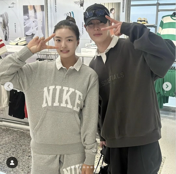 이동국 좋겠네..둘째 딸 재아도 모델 전향 '정해인X류준열과 투샷'