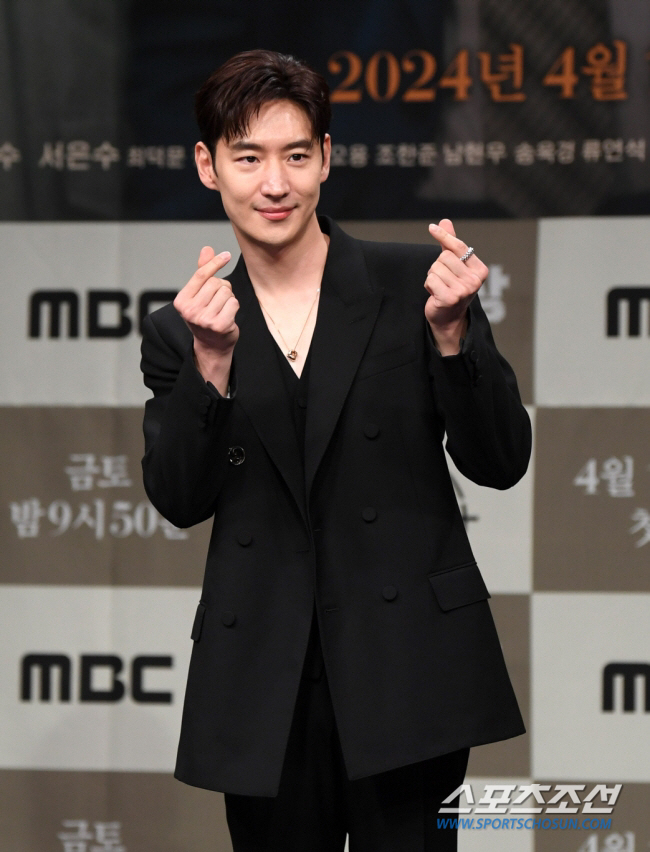 '탈주' 측, 시청역 역주행 참사에 이제훈 커피차 이벤트 취소 "양해 부…
