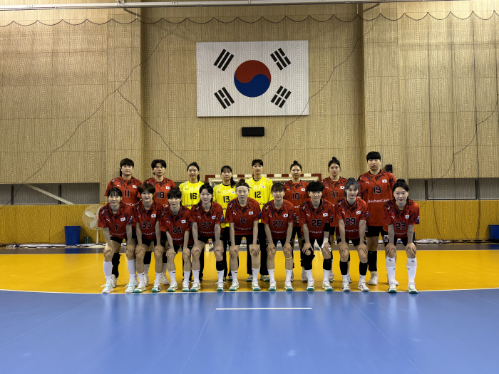 '파리 가는 유일 구기 종목' 女 핸드볼 대표팀, 진천선수촌에서 2차 국…