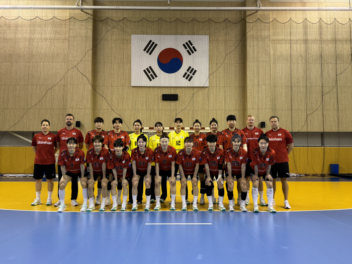 '파리 가는 유일 구기 종목' 女 핸드볼 대표팀, 진천선수촌에서 2차 국…