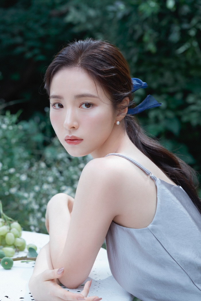 [공식] 신세경, 아이유와 결별 "함께한 모든 순간 소중히 간직"(전문)