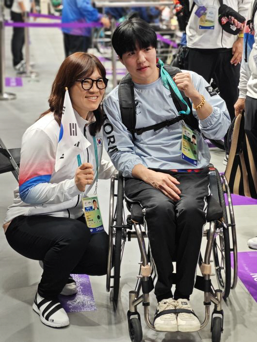 유인촌 장관은 파리패럴림픽,장미란 차관은 올림픽 가는 이유