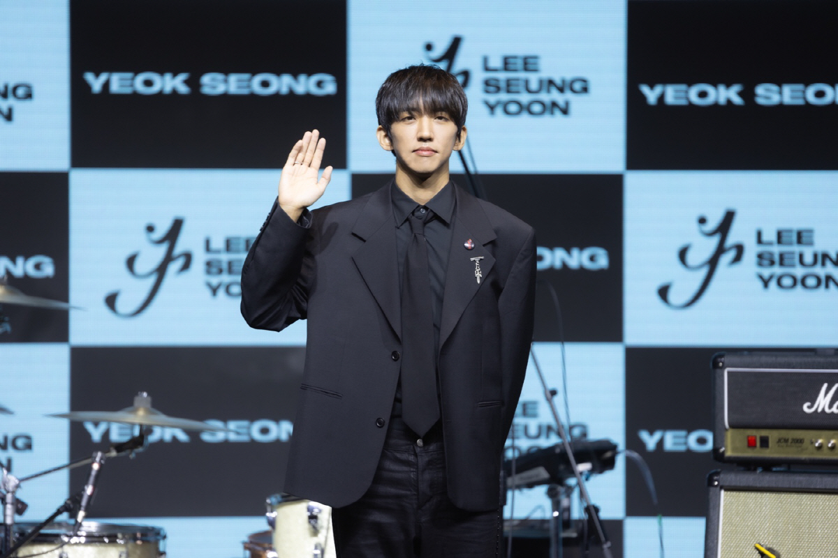 [SC현장] "6분 넘으면 타이틀곡 안돼?"…이승윤, 음원 시장에 던진 …