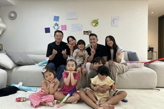서지영은 없네? 이지혜, 샵 크리스·장석현 만났다 "촌스럽지만 너무 좋아…