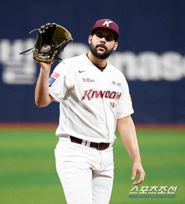 '김도영의 MVP 라이벌' 꼴찌팀 10승 에이스 급부상. 트리플 크라운도…