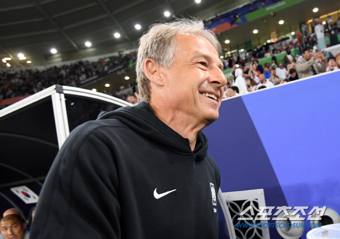 ‘최악 사령탑’ 클린스만에게 한국 여론은 듣기 싫은 소음...사우스게이트…