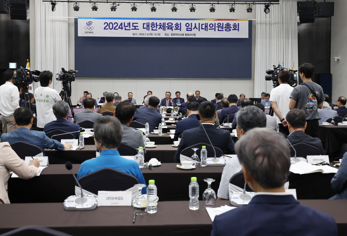 '문체부 국정농단X블랙리스트 세력 재등장'목소리 높인 이기흥 회장 "대한…