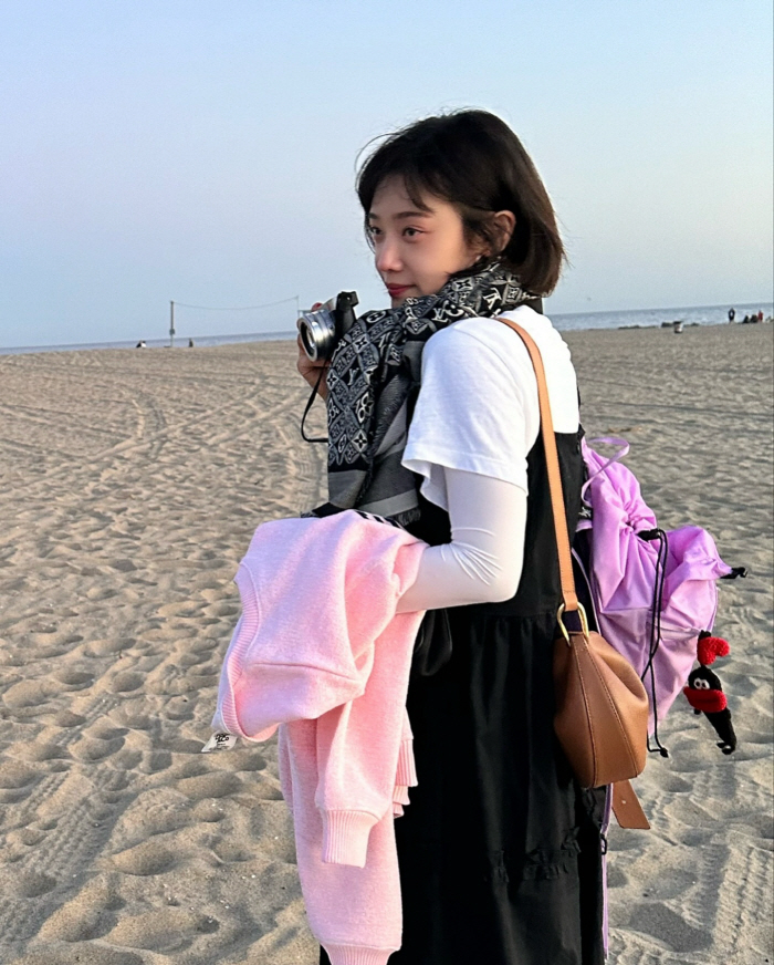'학폭 종결' 김히어라, 임지연과 '더글로리' 우정ing "애기다 애기"