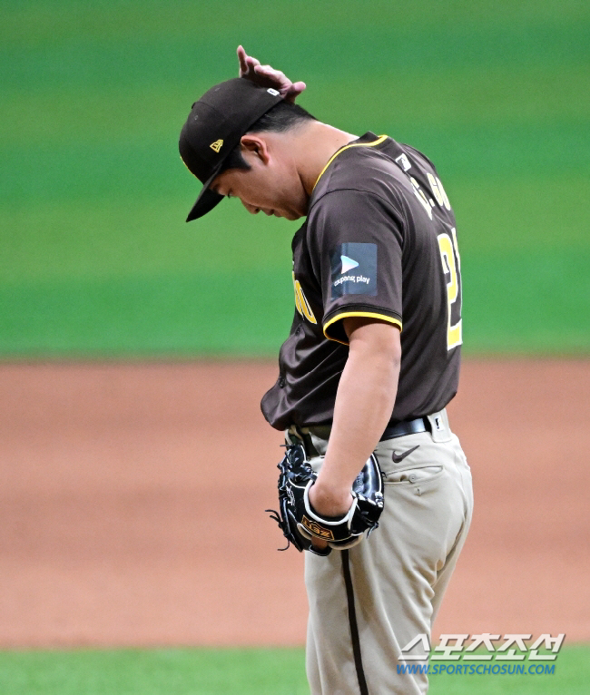 '이젠 홈런 2방 얻어맞는 지경' 고우석, 트리플A도 험난하네...ERA…