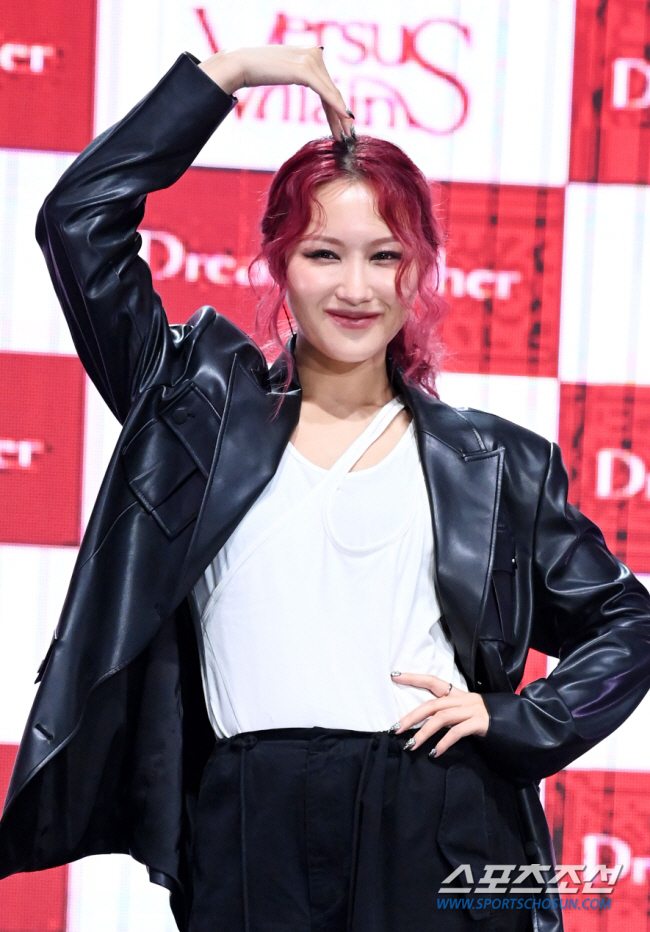 드림캐쳐 시연, 컨디션 난조·불안감 '활동 중단'…"6인 체제 컴백"[공…