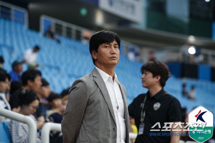 "조성환 감독 고별전,무고사 동점골" 인천,선두 김천과 1대1무...3연…