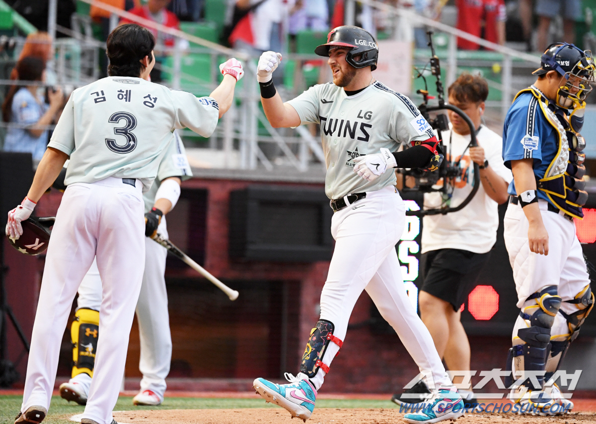 '올스타 MVP'와 '홈런더비 우승자' 첫 3연전 맞불. 타점 1,2위,…