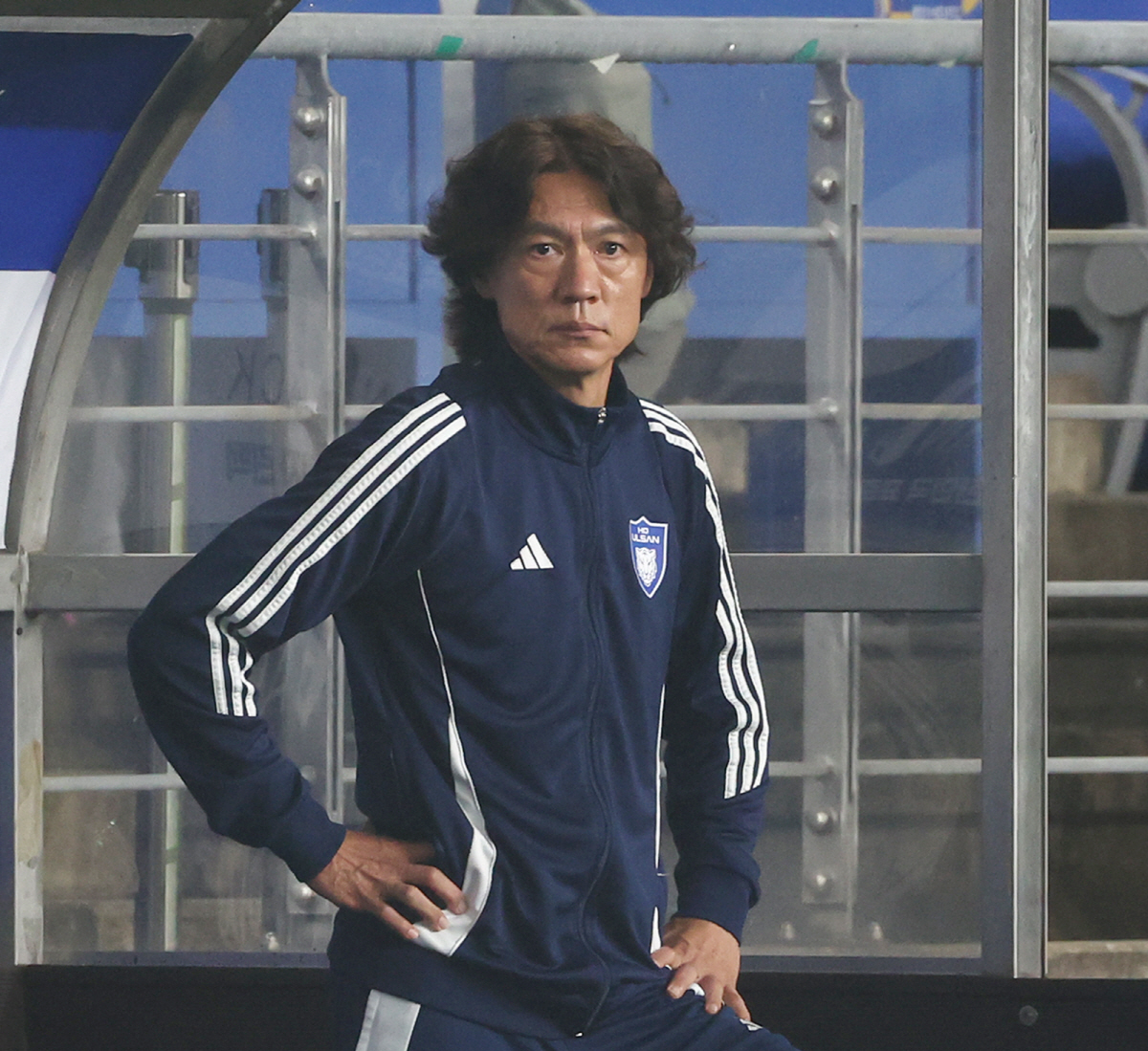 "뭔가 난도질 당하는 느낌, 이젠 나는 없다" 홍명보 감독의 한국 축구,…