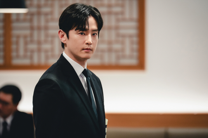 [인터뷰②] '커넥션' 권율 "처음 대본 보고 거절, 악역 이미지 고착화…