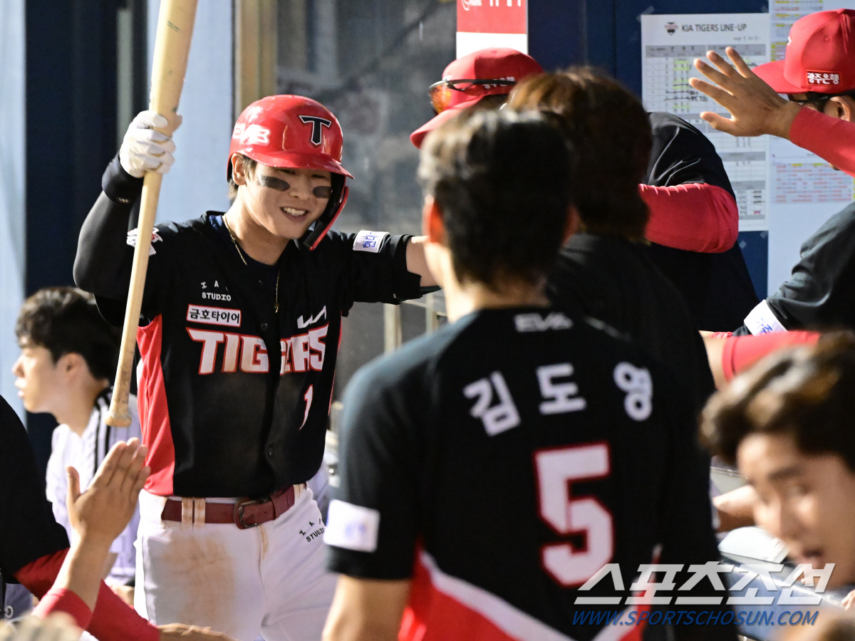'5연승+6할 복귀' KIA, V12 위한 '이것'도 달성? 지난 사례 …