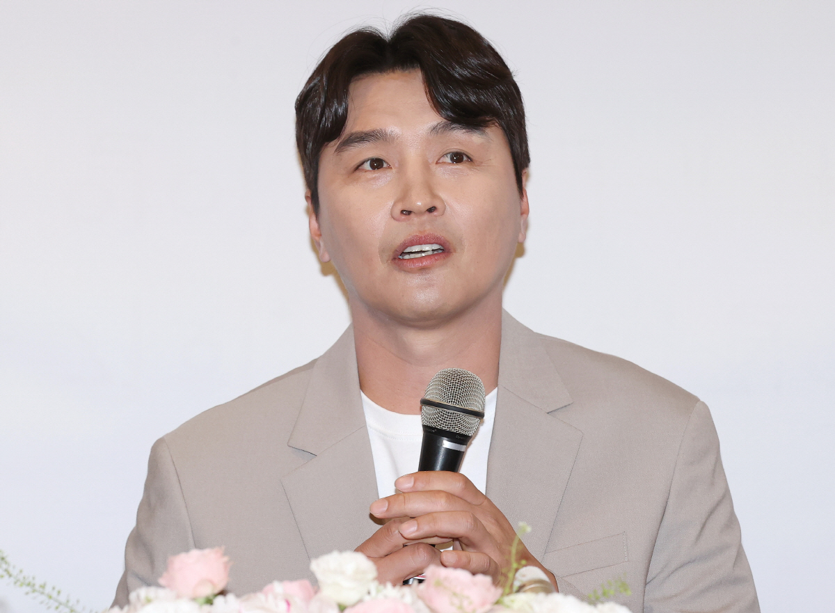 "이건 아니다" 국가대표 출신 이동국, 박주호에 법적대응 시사한 KFA …