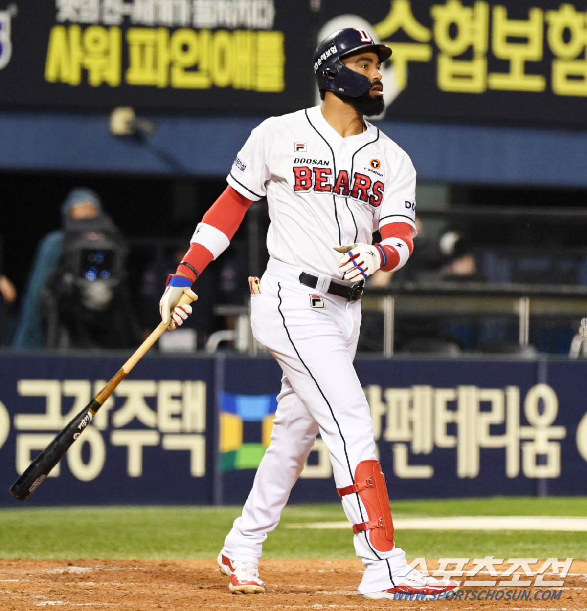 "본인이 잘 알거다"…국민타자 결단내렸다 '뜬공→병살→삼진→병살' 찬스마…
