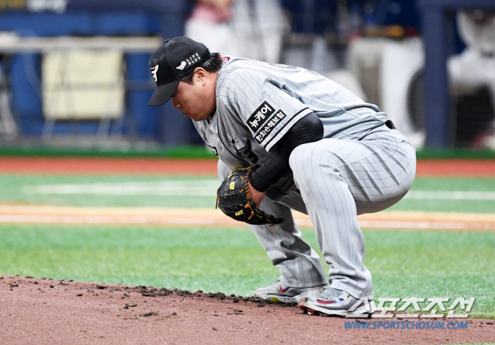 류현진이 강조하던 필수품, '피치클락 전제조건' 드디어 KBO 상륙...…