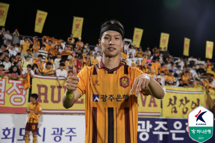 [SC이슈] 기성용, '스완지 후배'된 광주FC 엄지성에 응원 메시지 "…