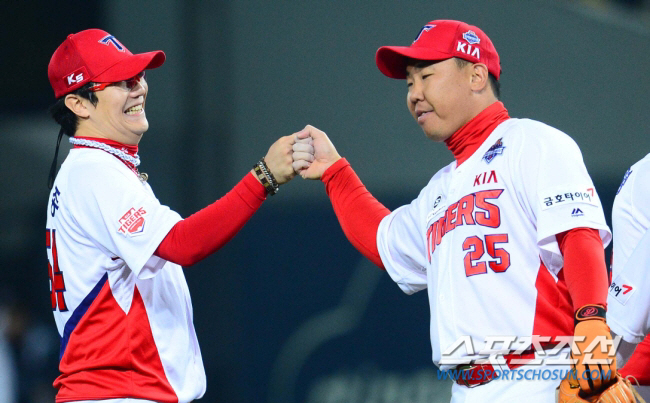 꽃감독이 독해졌다...승리요건 눈앞 대투수 교체 "승부처라 봤다"[광주 …