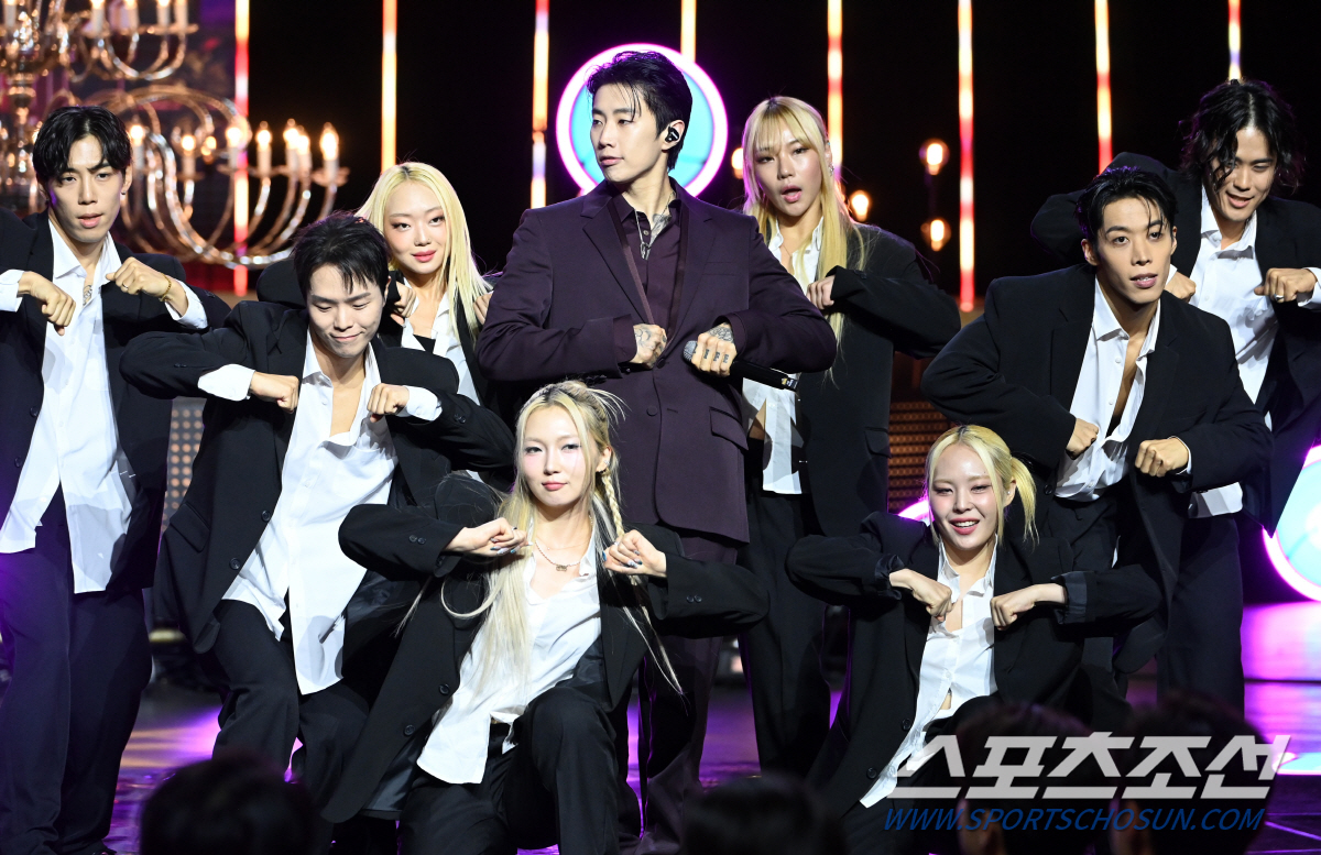 [포토] 박재범 '흥'