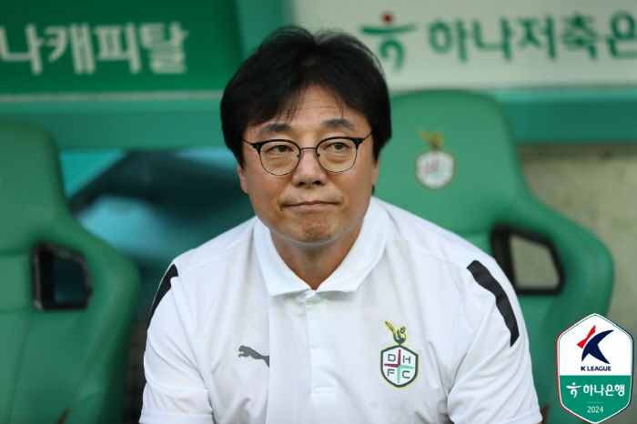 [현장 기자회견]황선홍 감독 "선수들이 용기 잃지 않았으면"