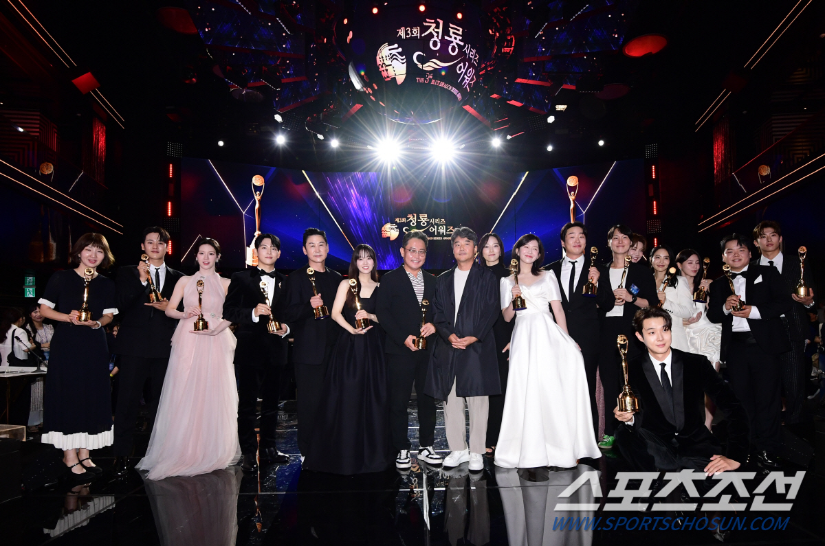 [제3회 BSA] '청룡'아니면 불가능..톱★ 한자리 모인 콘텐츠 대화합…