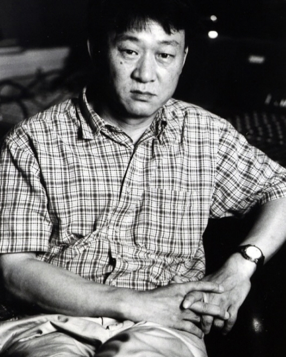 "영원한 청년·영웅" 전현직 대통령→문화계..故김민기 애도 물결[종합]