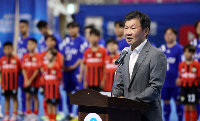 '감독 선임 논란'에 마침내 입 연 KFA "홍명보 감독 특혜 아냐, 규…