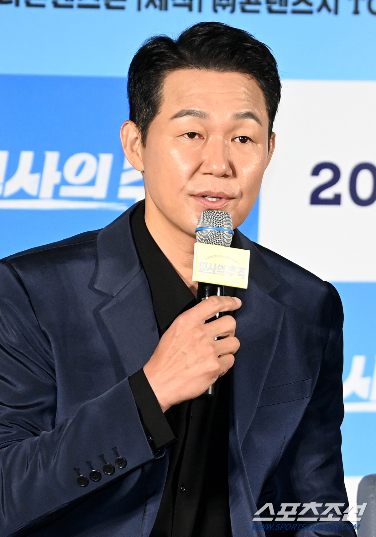 '필사의 추격' 박성웅 "달리다 햄스트링 파열..몸 너덜너덜했지만 영화 …