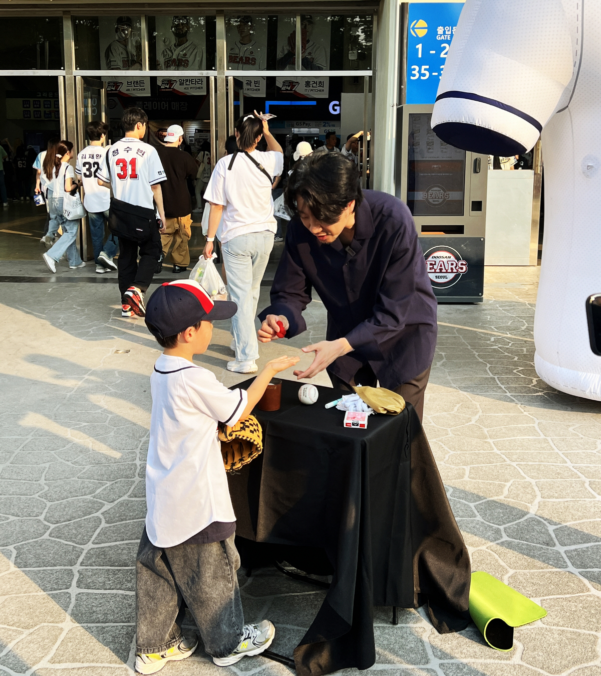 '웰컴 투 더 매직쇼' 스포츠토토 공식 동영상 채널…마술사 임홍진과 함께…
