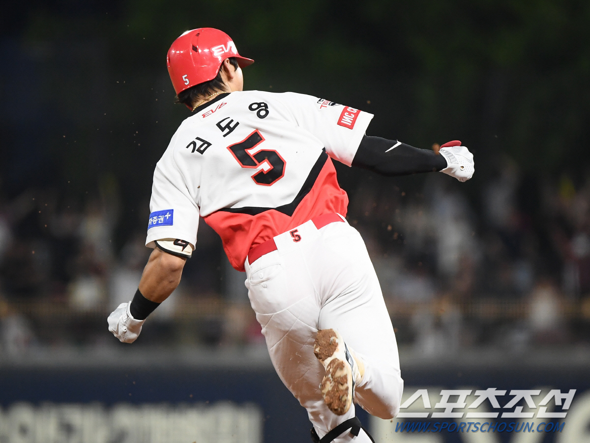 '24세 이종범-21세 이승엽' 그 이상! 공포의 3년차 천재...야수 …