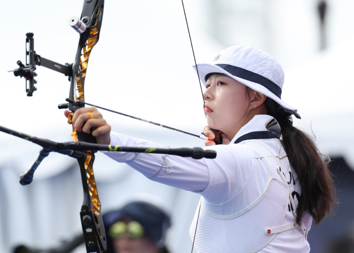 [파리올림픽]'세계新→3연패 도전' 임시현 금빛 사냥 "이제 시작"…女 …