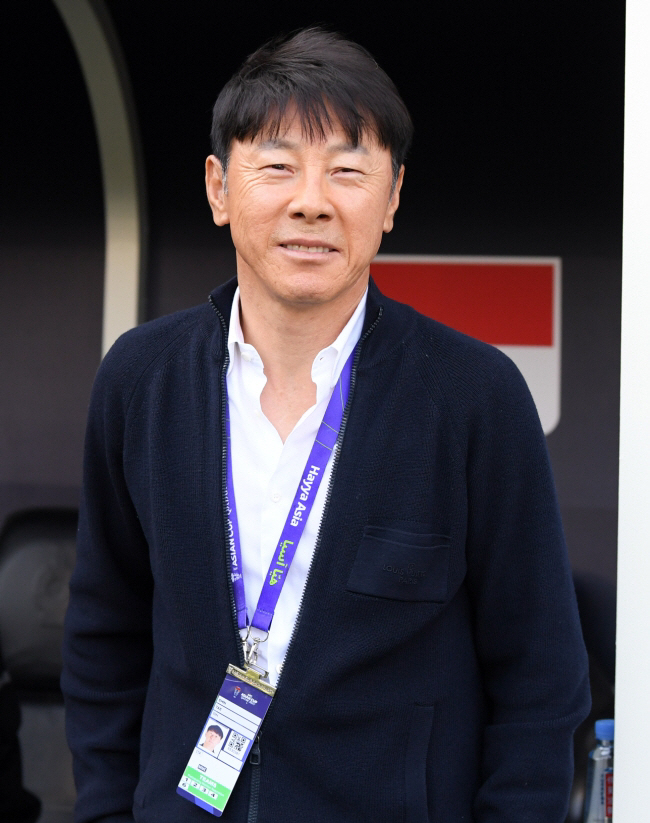 [인터뷰]'러브콜 폭발→인니 1호 골드 비자' 신태용 감독 "전성기? 내…