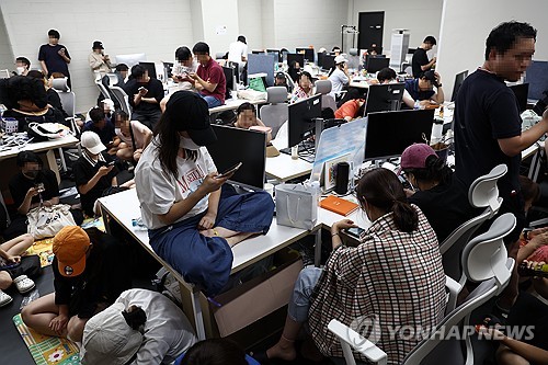 피해자 지원 나선 숙박·여행업계…"포인트보상·정상출발"(종합)