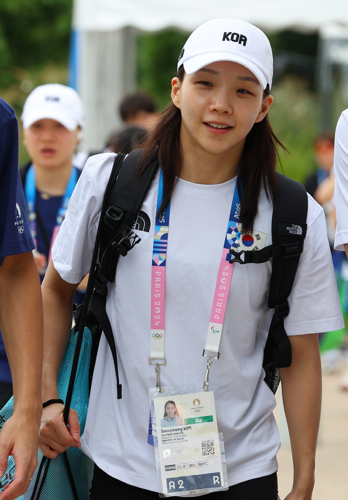 4번째 올림픽X대한민국 기수 '인어공주' 김서영"주목받지 못하는 선수들도…