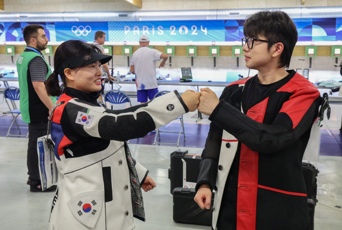 값진 은메달! 사격 10m 혼성 박하준-금지현, 韓 첫 메달 수확![올림…