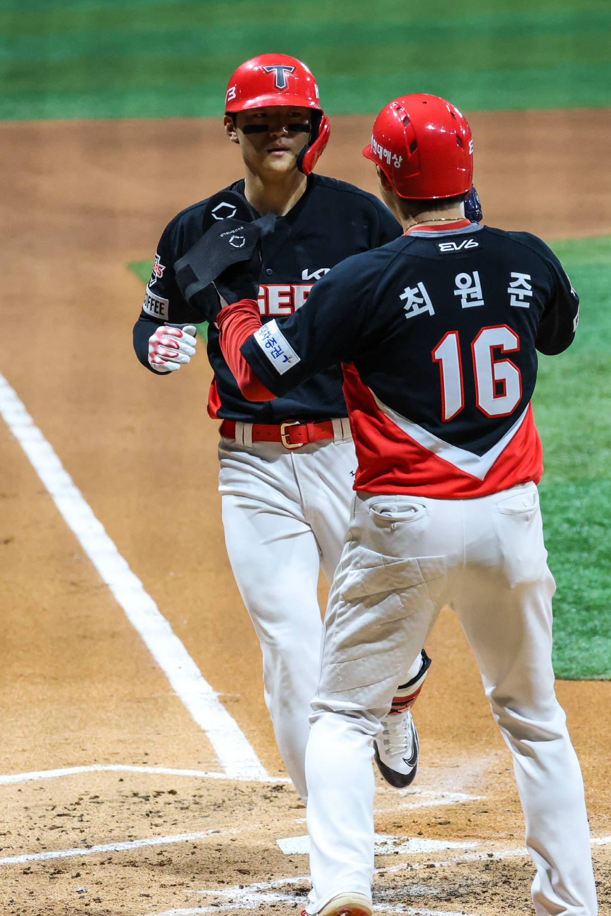 '홈런왕+MVP를 향해' KIA 김도영, 3G 연속 홈런→97경기만에 1…