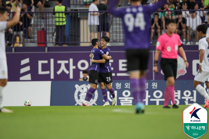 [K리그2 리뷰] 안양FC 문성우 결승골, 2연승 충남아산 꺾고 1위 수…