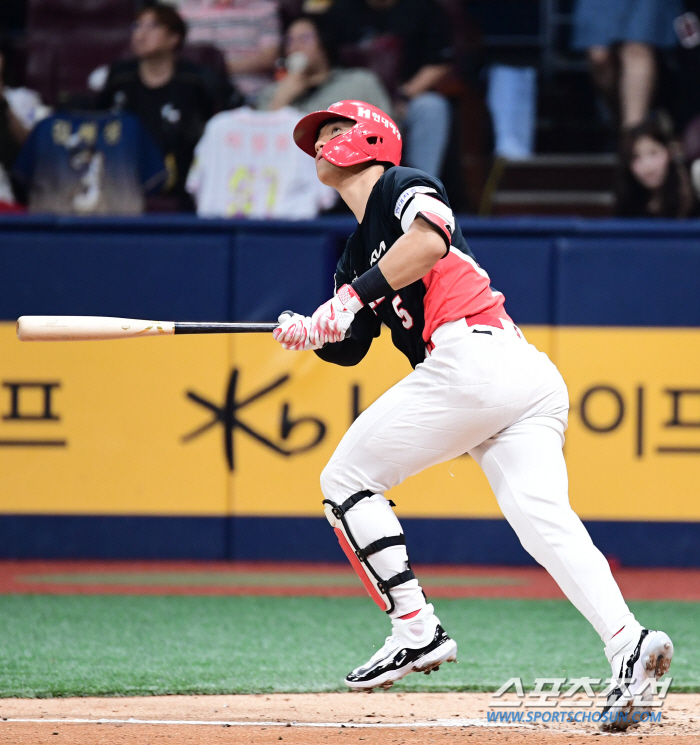 김도영 괴력의 타구, 3루측 응원석에 떨어졌는데 2루타...이게 무슨 일…
