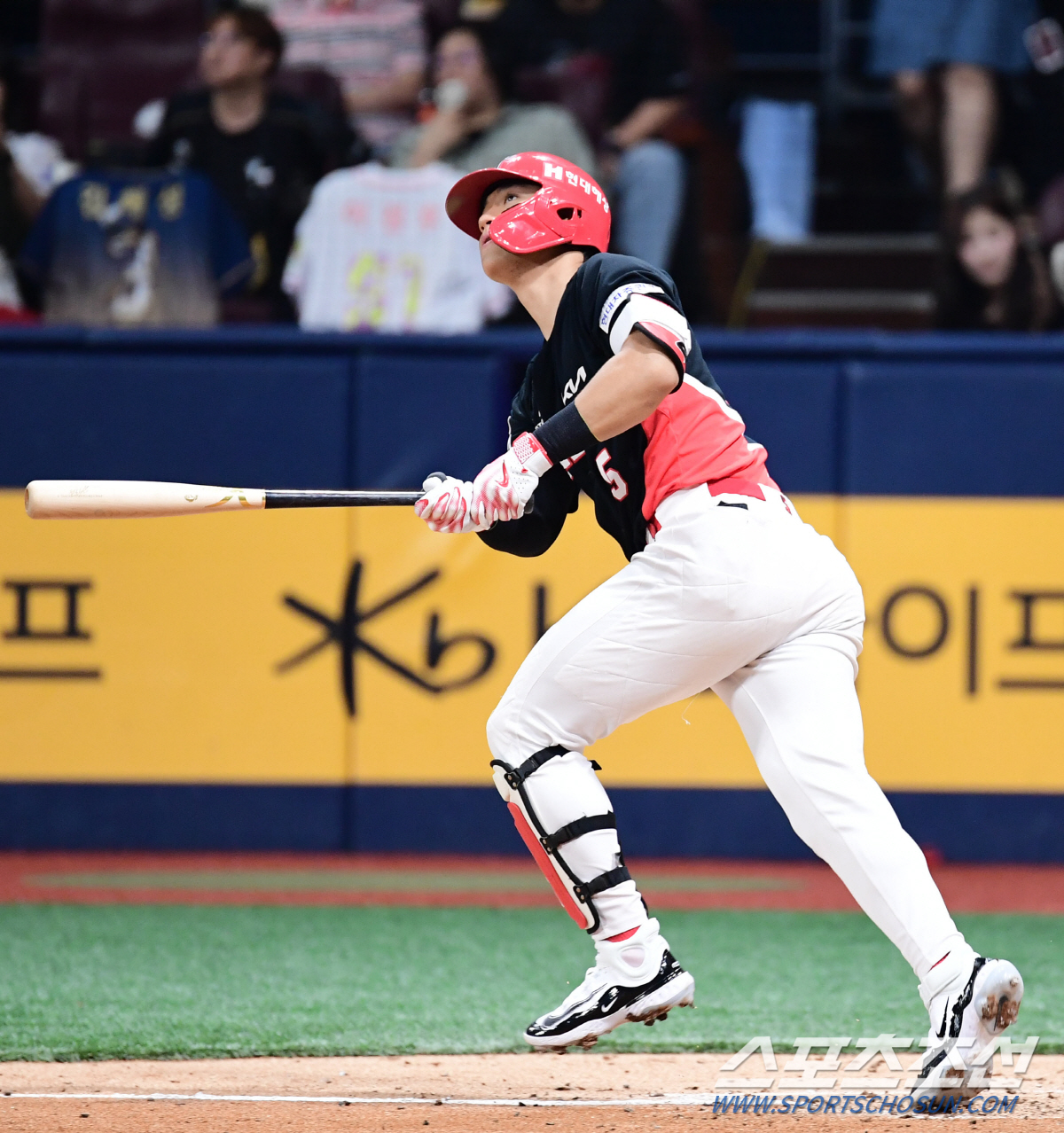 김도영 괴력의 타구, 3루측 응원석에 떨어졌는데 2루타...이게 무슨 일…