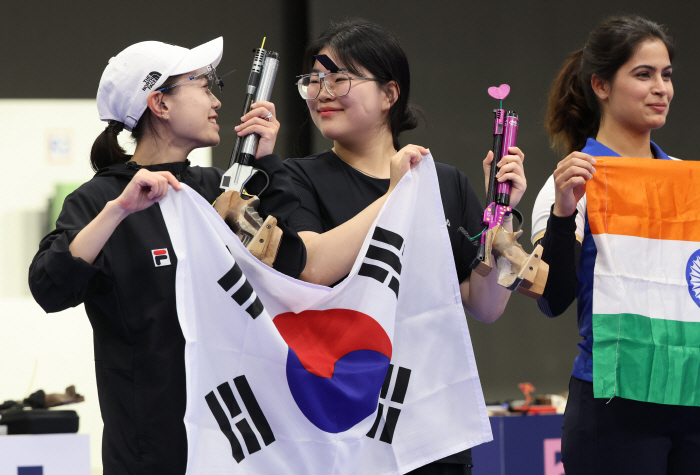 [속보]금빛 총성 울렸다! 사격 女 오예진 '올림픽 신기록' 金! 김예지…