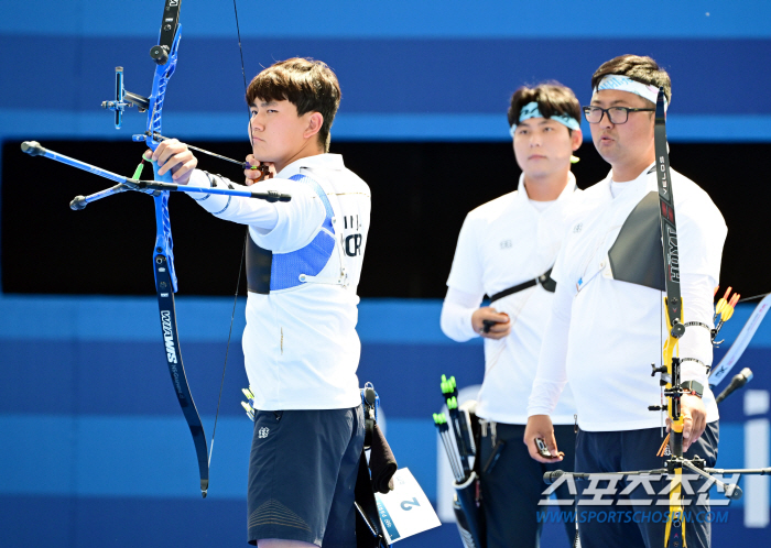 [올림픽]"김우진 텐~" 천재막내 김제덕의 파이팅, 마법같은 주문에 韓 …