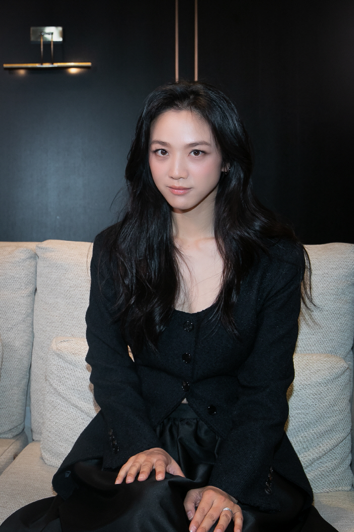 [SC이슈] "탕웨이 사망"…장원영·송혜교 괴롭히던 中, 또 가짜뉴스→소…