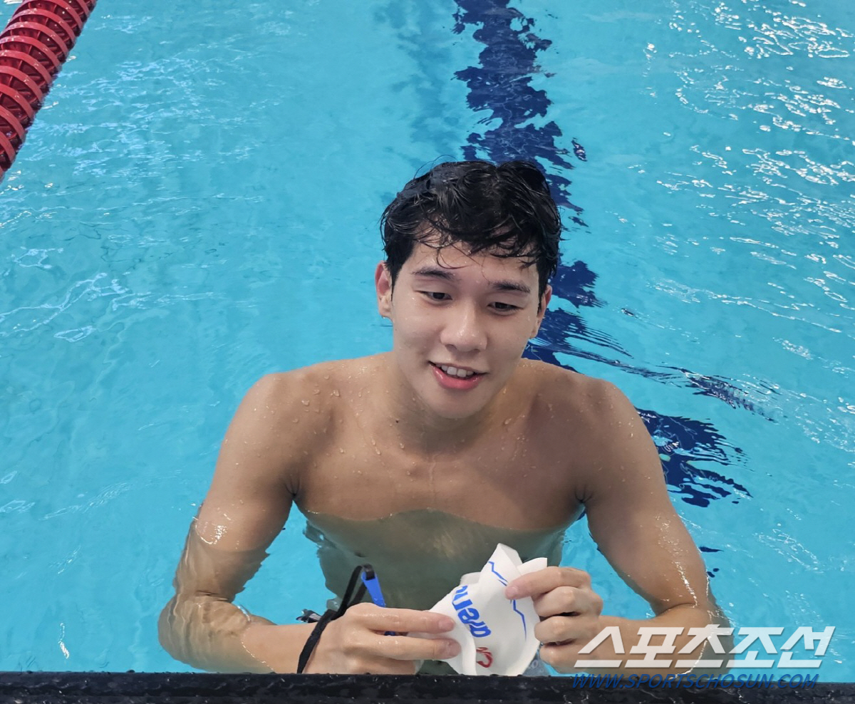'美소년 접영신성'김민섭,접영200m 첫 올림픽, 첫 준결선행![올림픽]