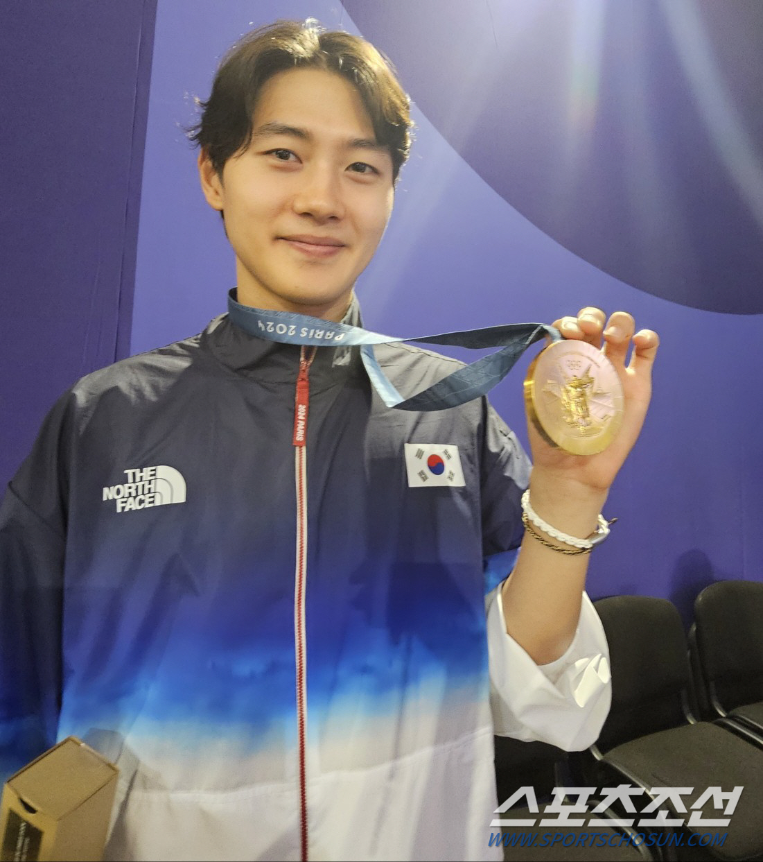 "오상욱,넌 최고야!" 韓펜싱 사상 최초의 올림픽 2관왕을 만든 이 한마…