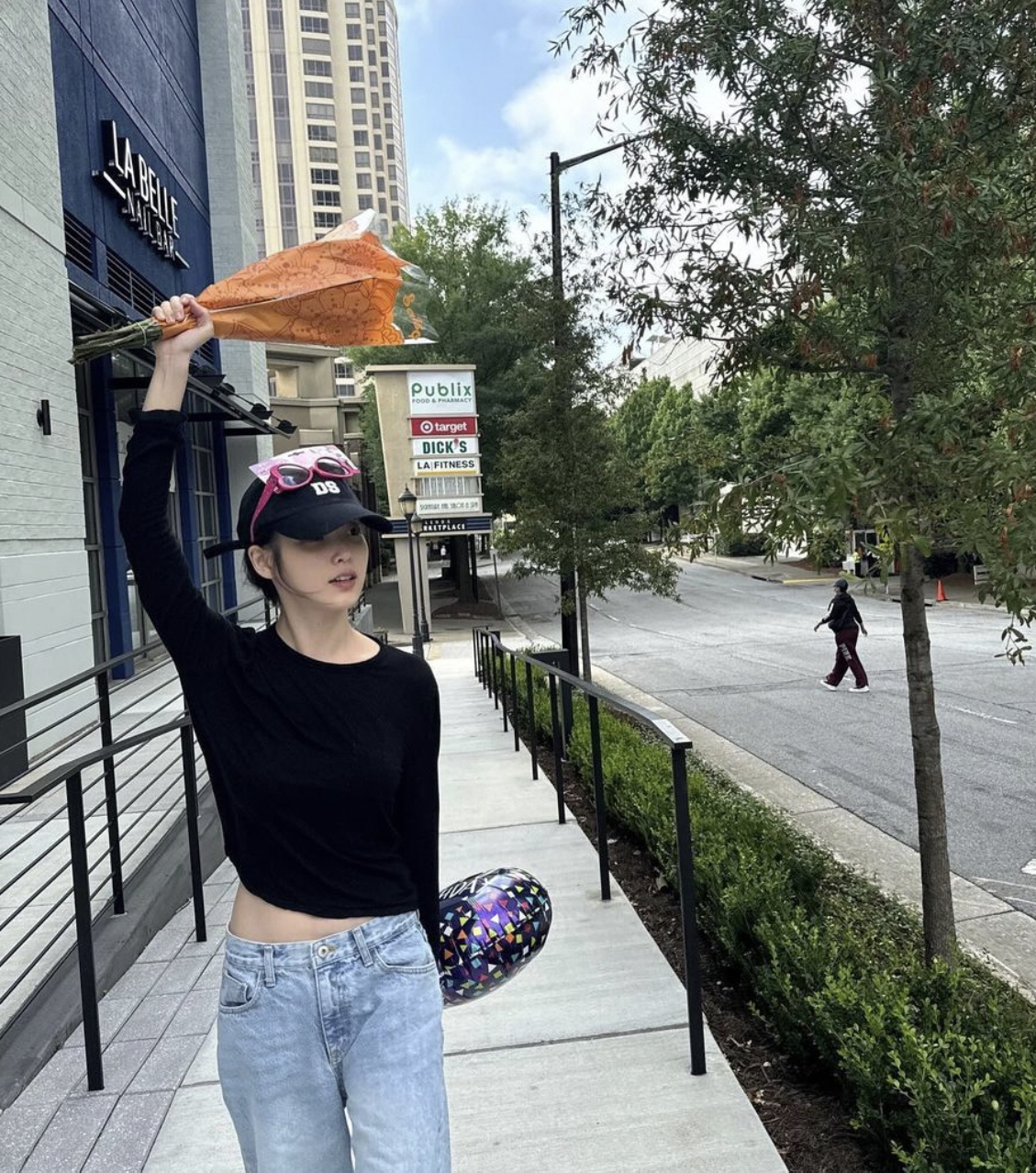 아이유, 휴일에 침대셀카 못참지..♥이종석 또 반할 청순미